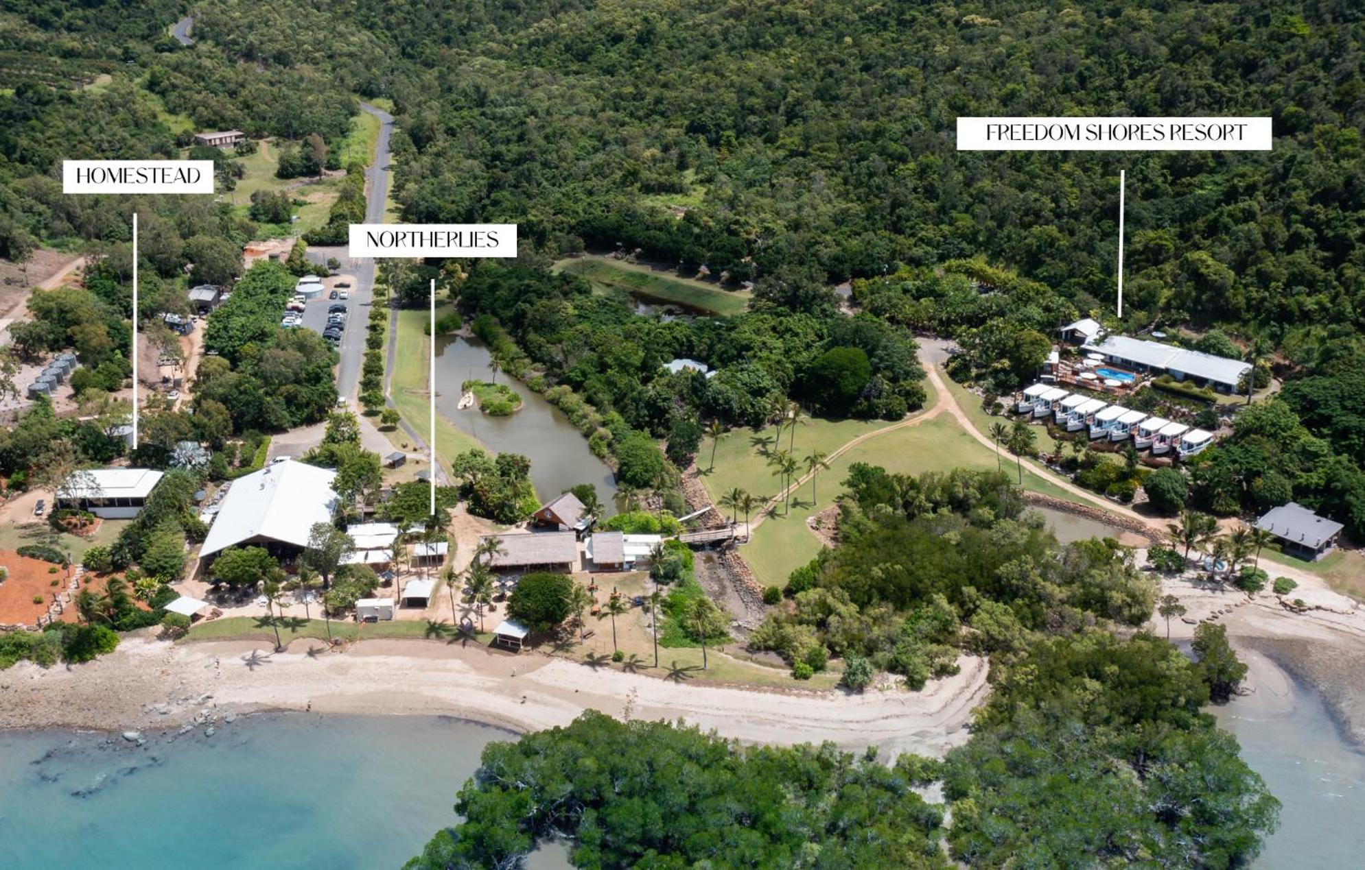 Freedom Shores Resort Airlie Beach Cannon Valley Esterno foto